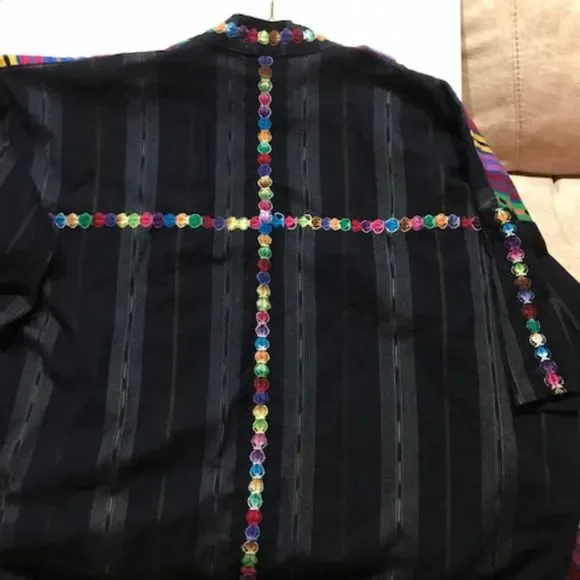 Peruvian Ceremonial Jacket - Picture 6 of 6